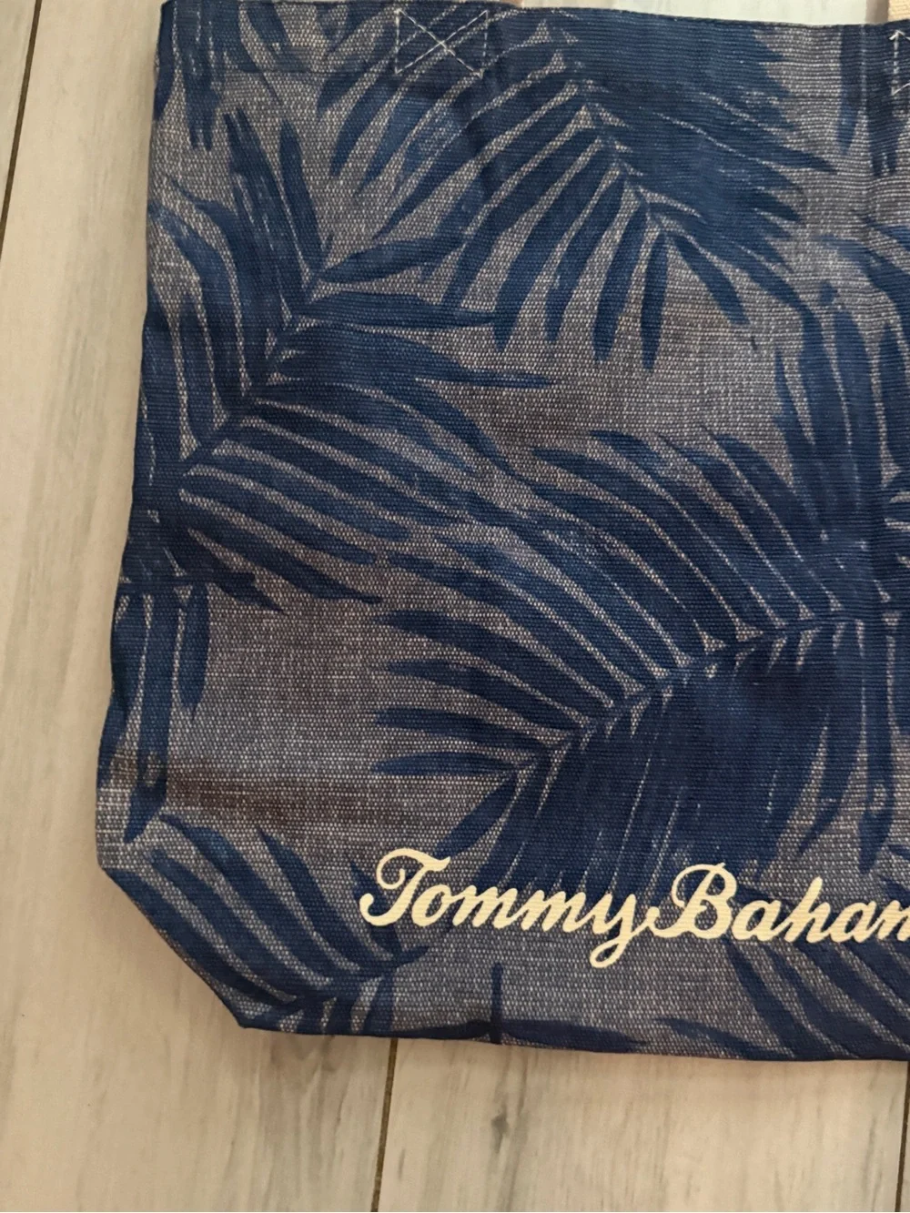 Tommy Bahama Blue Beach Leaves Palm Tote Bag Rolled Handles Beach Travel Clean